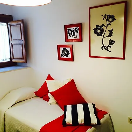 Plaza Nueva Отель Гранада