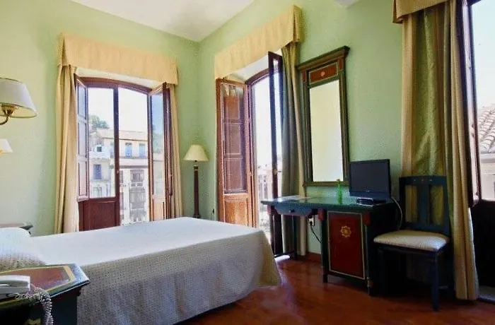 Plaza Nueva 格拉纳达