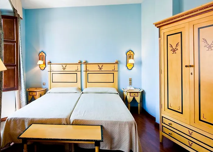 Plaza Nueva 酒店 3*