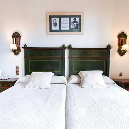 Plaza Nueva Hotel 3*